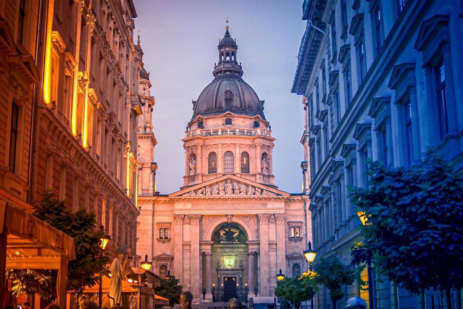 Lejlighed Chic 1br Retreat Near New York Cafe With View Budapest